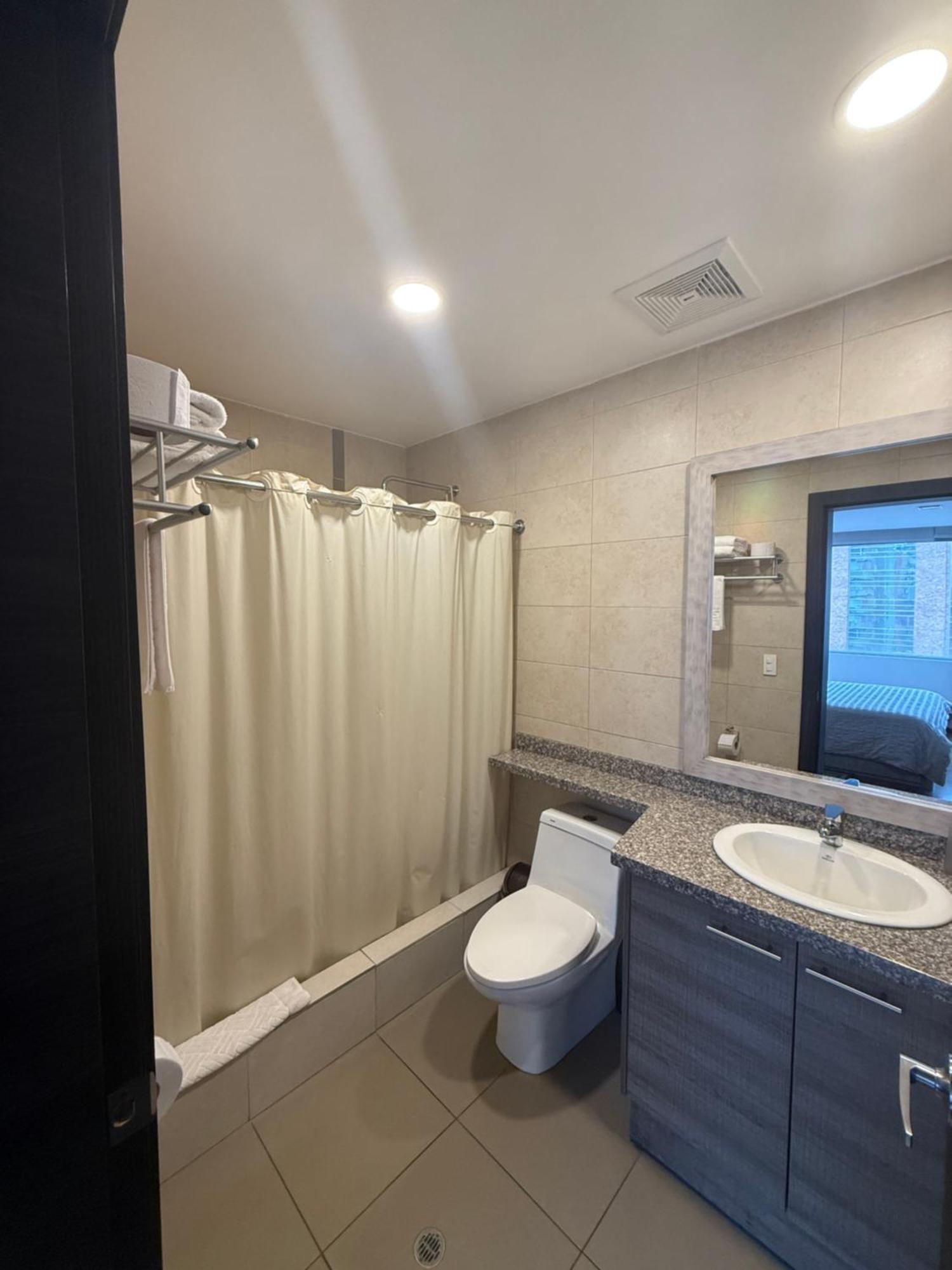 Finlandia Park Suite Quito Eksteriør billede